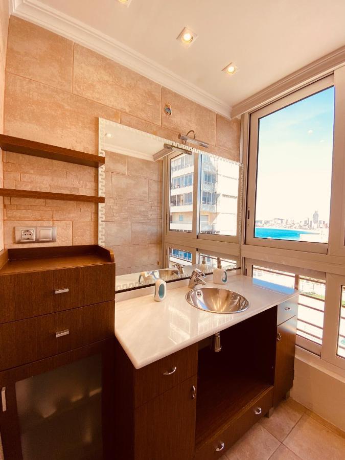 Be Luxury Apartment 20 Mts From The Beach بينايدورم المظهر الخارجي الصورة