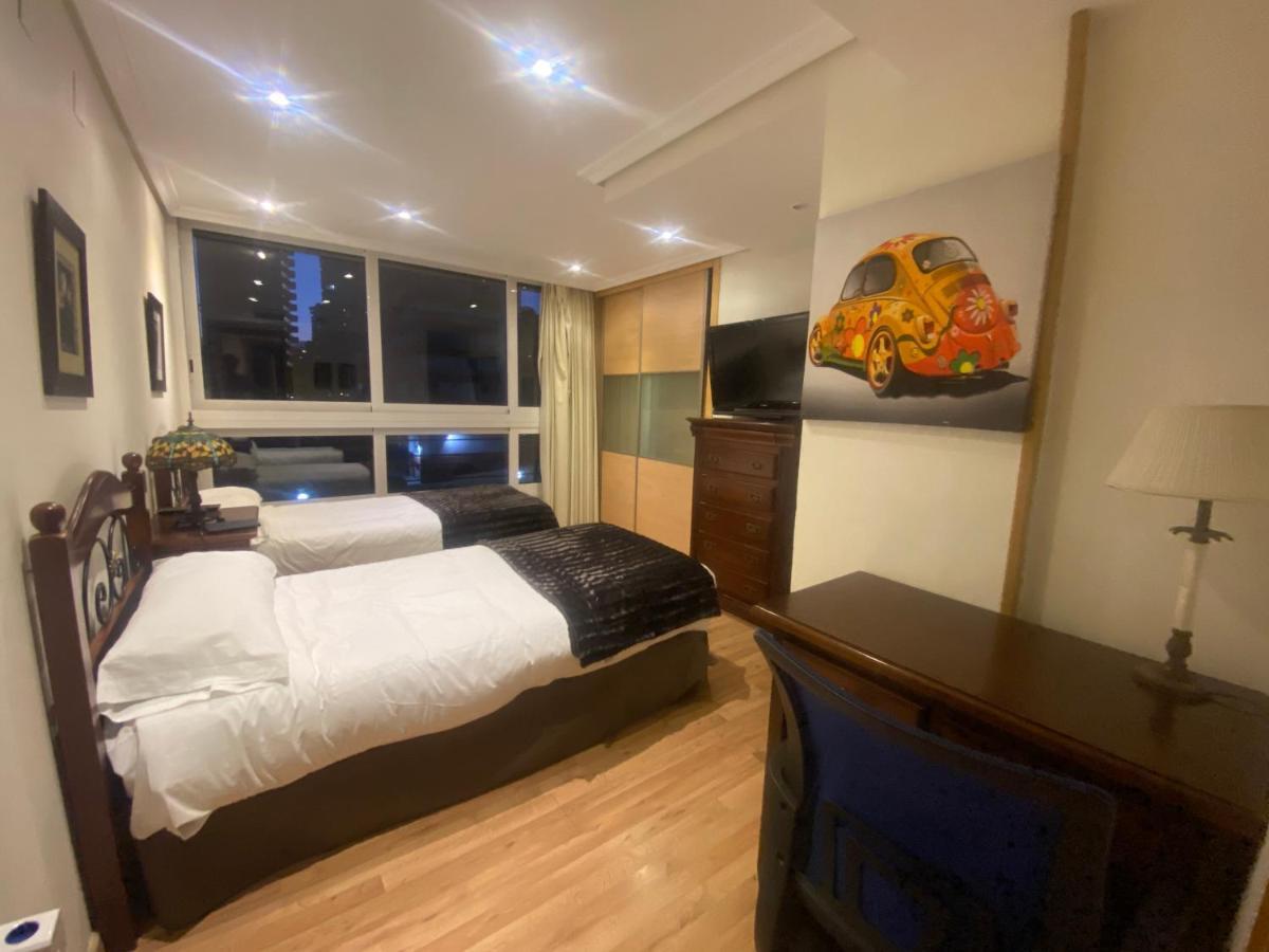 Be Luxury Apartment 20 Mts From The Beach بينايدورم المظهر الخارجي الصورة